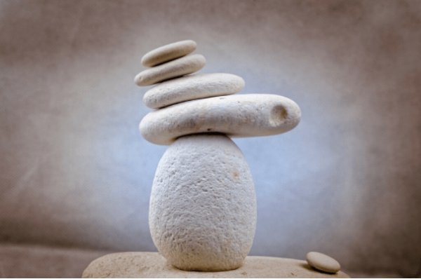 Hot and cold Stone Pour moi massage Paddington organic spa 3-min